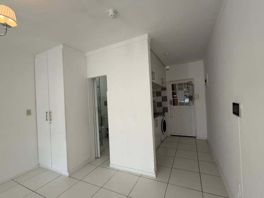 To Let 0 Bedroom Property for Rent in Mouille Point Western Cape